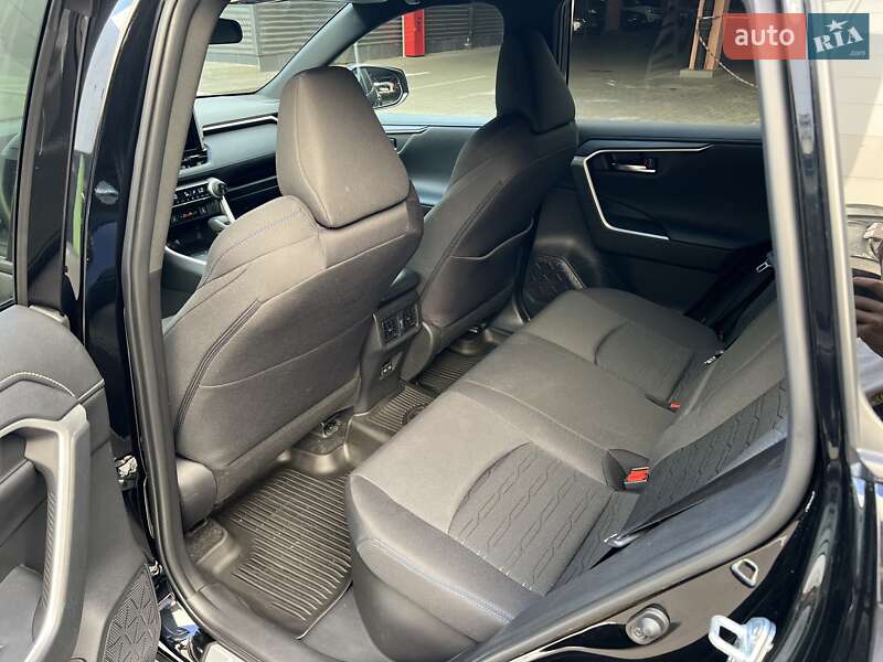 Внедорожник / Кроссовер Toyota RAV4 2024 в Киеве фото 40 Внедорожник / Кроссовер Toyota RAV4 2024 в Киеве