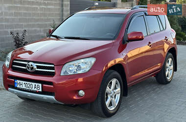 Внедорожник / Кроссовер Toyota RAV4 2006 в 