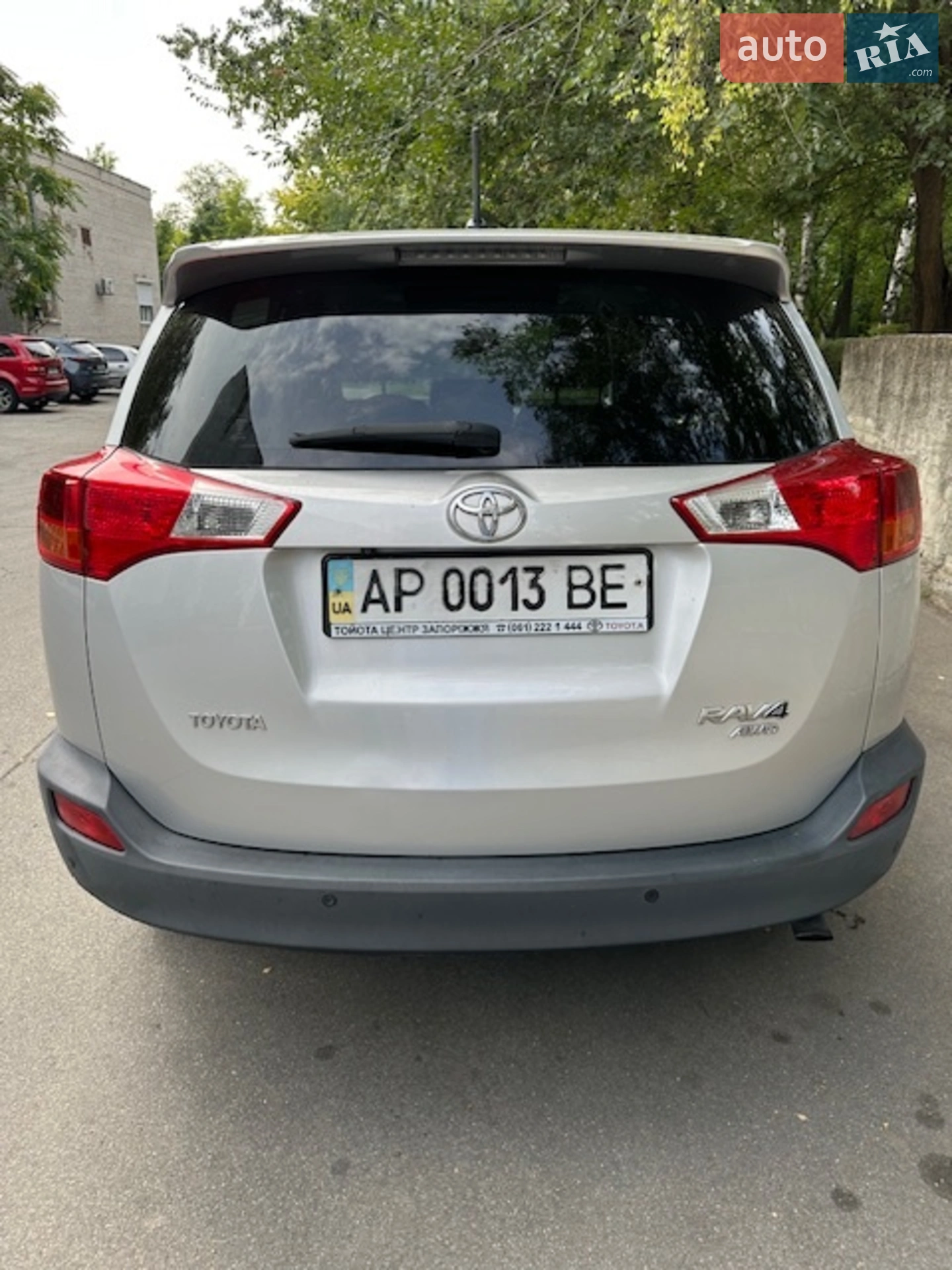 2013 Toyota RAV 4 - мініатюра 9