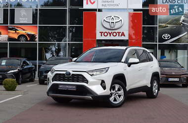 Внедорожник / Кроссовер Toyota RAV4 2018 в Житомире