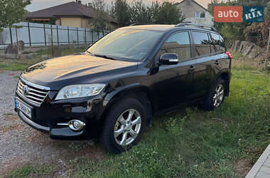 Внедорожник / Кроссовер Toyota RAV4 2011 в Ужгороде