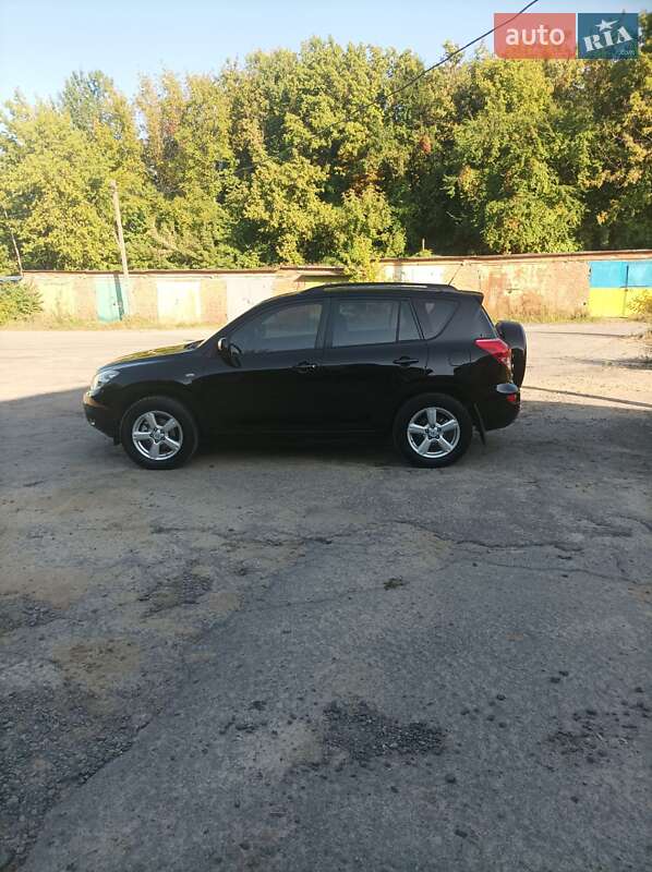 Позашляховик / Кросовер Toyota RAV4 2006 в Вінниці