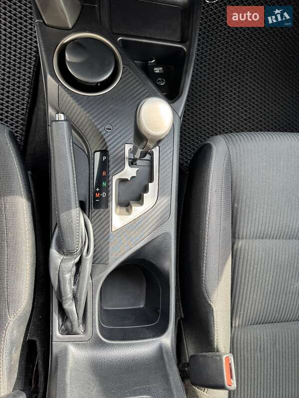 Позашляховик / Кросовер Toyota RAV4 2014 в Володимирі фото 7 Позашляховик / Кросовер Toyota RAV4 2014 в Володимирі