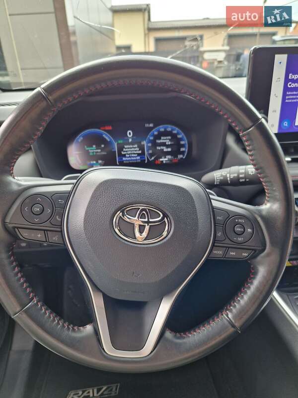Внедорожник / Кроссовер Toyota RAV4 2023 в Киеве фото 3 Внедорожник / Кроссовер Toyota RAV4 2023 в Киеве