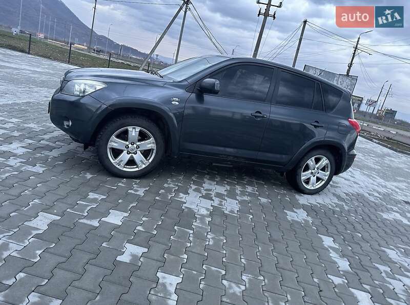 Внедорожник / Кроссовер Toyota RAV4 2006 в Ужгороде фото 7 Внедорожник / Кроссовер Toyota RAV4 2006 в Ужгороде