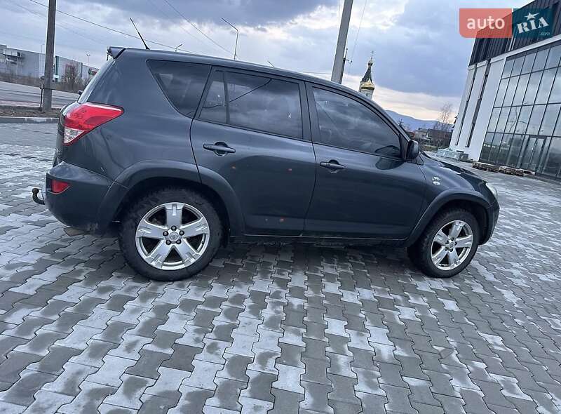 Внедорожник / Кроссовер Toyota RAV4 2006 в Ужгороде фото 9 Внедорожник / Кроссовер Toyota RAV4 2006 в Ужгороде