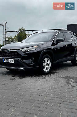 Внедорожник / Кроссовер Toyota RAV4 2021 в Киеве