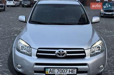 Позашляховик / Кросовер Toyota RAV4 2007 в 