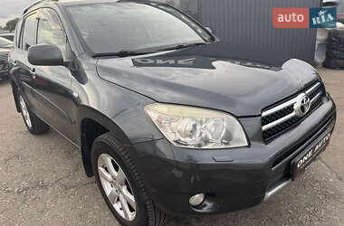 Внедорожник / Кроссовер Toyota RAV4 2008 в 