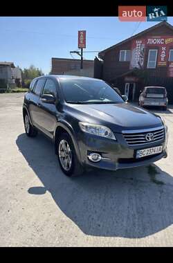 Внедорожник / Кроссовер Toyota RAV4 2012 в Жидачове