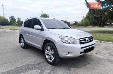 Внедорожник / Кроссовер Toyota RAV4 2006 в Смеле