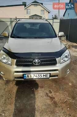 Внедорожник / Кроссовер Toyota RAV4 2007 в Киеве
