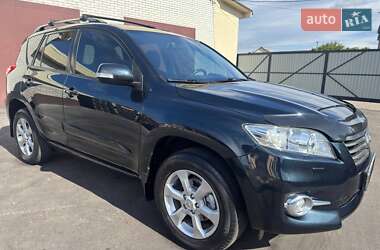 Внедорожник / Кроссовер Toyota RAV4 2011 в 