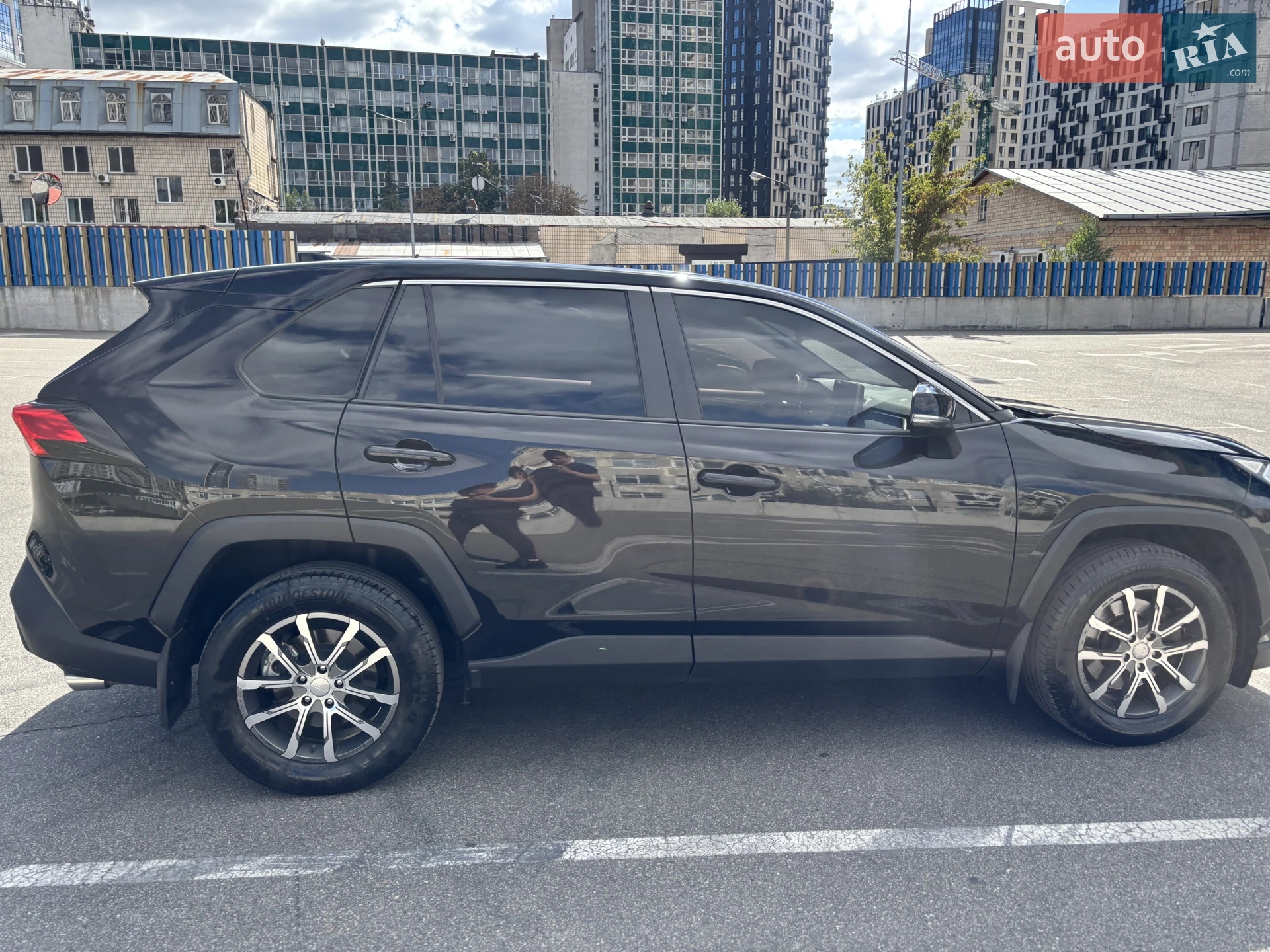 2020 Toyota RAV 4 - мініатюра 6
