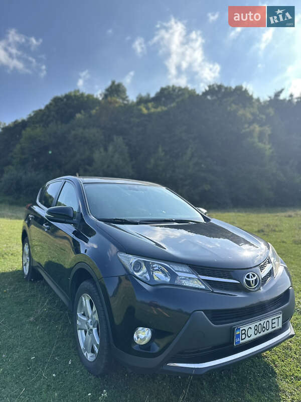 Внедорожник / Кроссовер Toyota RAV4 2013 в Львове