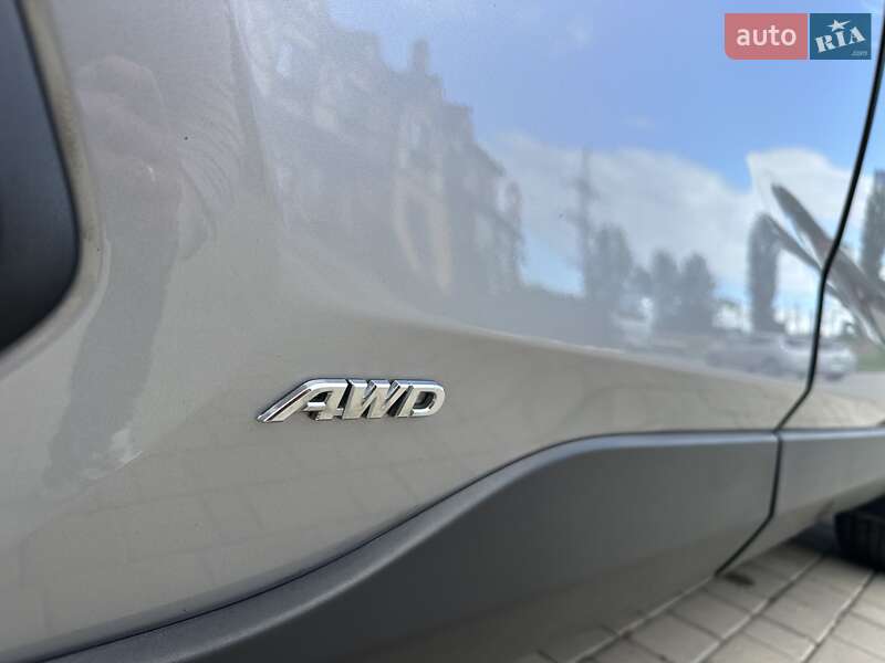 Позашляховик / Кросовер Toyota RAV4 2021 в Хмельницькому