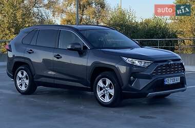 Внедорожник / Кроссовер Toyota RAV4 2018 в Киеве