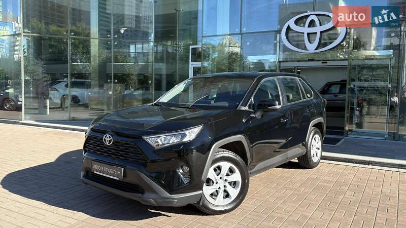 Toyota RAV4 2019