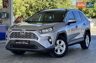 Внедорожник / Кроссовер Toyota RAV4 2021 в Николаеве