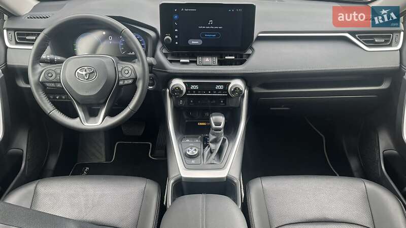 Позашляховик / Кросовер Toyota RAV4 2023 в Києві