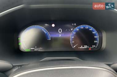 Позашляховик / Кросовер Toyota RAV4 2023 в  фото 14 Позашляховик / Кросовер Toyota RAV4 2023 в