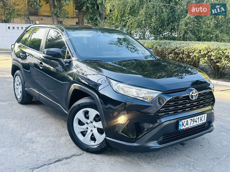 Toyota RAV4 2019