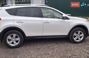 Позашляховик / Кросовер Toyota RAV4 2013 в Харкові