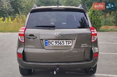 Внедорожник / Кроссовер Toyota RAV4 2010 в 