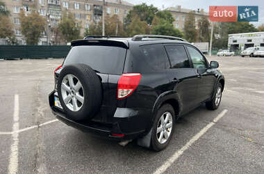Внедорожник / Кроссовер Toyota RAV4 2007 в 