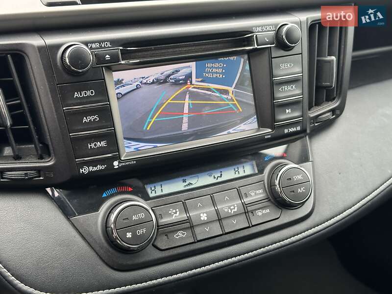 Внедорожник / Кроссовер Toyota RAV4 2016 в Киеве