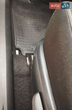 Внедорожник / Кроссовер Toyota RAV4 2013 в 