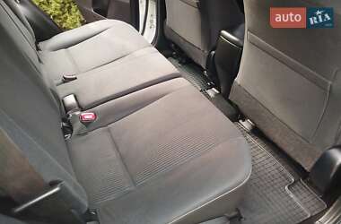 Внедорожник / Кроссовер Toyota RAV4 2013 в 
