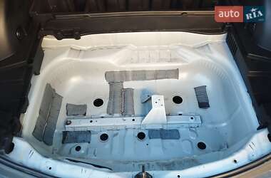 Внедорожник / Кроссовер Toyota RAV4 2013 в 
