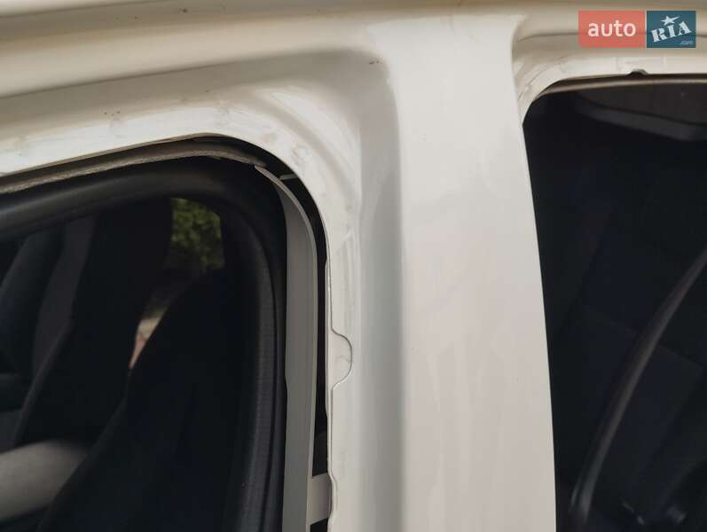 Позашляховик / Кросовер Toyota RAV4 2013 в Одесі