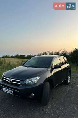 Внедорожник / Кроссовер Toyota RAV4 2008 в 