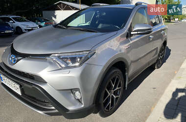 Позашляховик / Кросовер Toyota RAV4 2017 в  фото 14 Позашляховик / Кросовер Toyota RAV4 2017 в