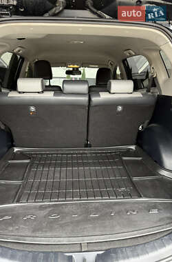 Внедорожник / Кроссовер Toyota RAV4 2013 в 
