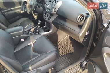 Внедорожник / Кроссовер Toyota RAV4 2007 в 