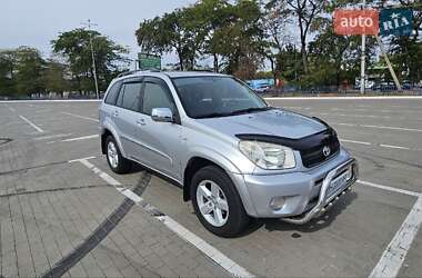 Позашляховик / Кросовер Toyota RAV4 2004 в Одесі