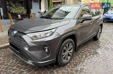 Внедорожник / Кроссовер Toyota RAV4 2022 в Киеве