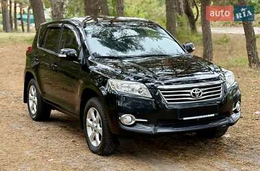 Позашляховик / Кросовер Toyota RAV4 2012 в Києві