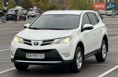 Позашляховик / Кросовер Toyota RAV4 2014 в Києві