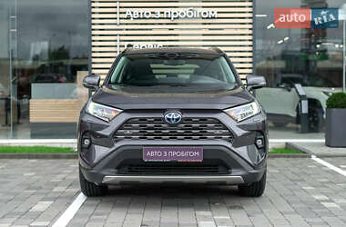 Внедорожник / Кроссовер Toyota RAV4 2024 в 