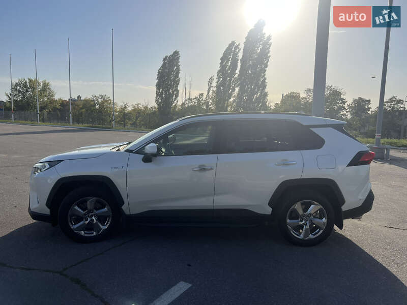 Позашляховик / Кросовер Toyota RAV4 2019 в Харкові фото 5 Позашляховик / Кросовер Toyota RAV4 2019 в Харкові