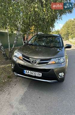 Позашляховик / Кросовер Toyota RAV4 2013 в Києві