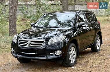 Внедорожник / Кроссовер Toyota RAV4 2012 в Киеве