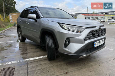 Позашляховик / Кросовер Toyota RAV4 2022 в Києві