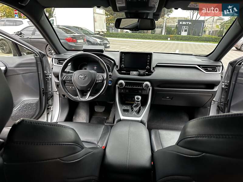 Позашляховик / Кросовер Toyota RAV4 2021 в Одесі