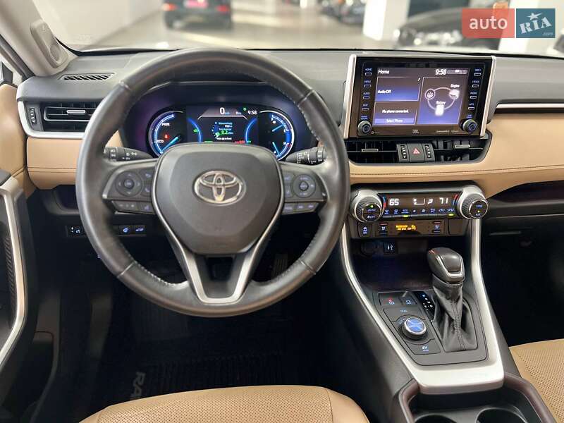 Внедорожник / Кроссовер Toyota RAV4 2019 в Полтаве фото 15 Внедорожник / Кроссовер Toyota RAV4 2019 в Полтаве