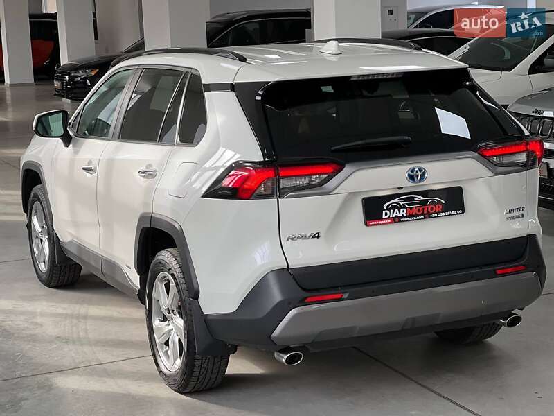 Внедорожник / Кроссовер Toyota RAV4 2019 в Полтаве фото 8 Внедорожник / Кроссовер Toyota RAV4 2019 в Полтаве